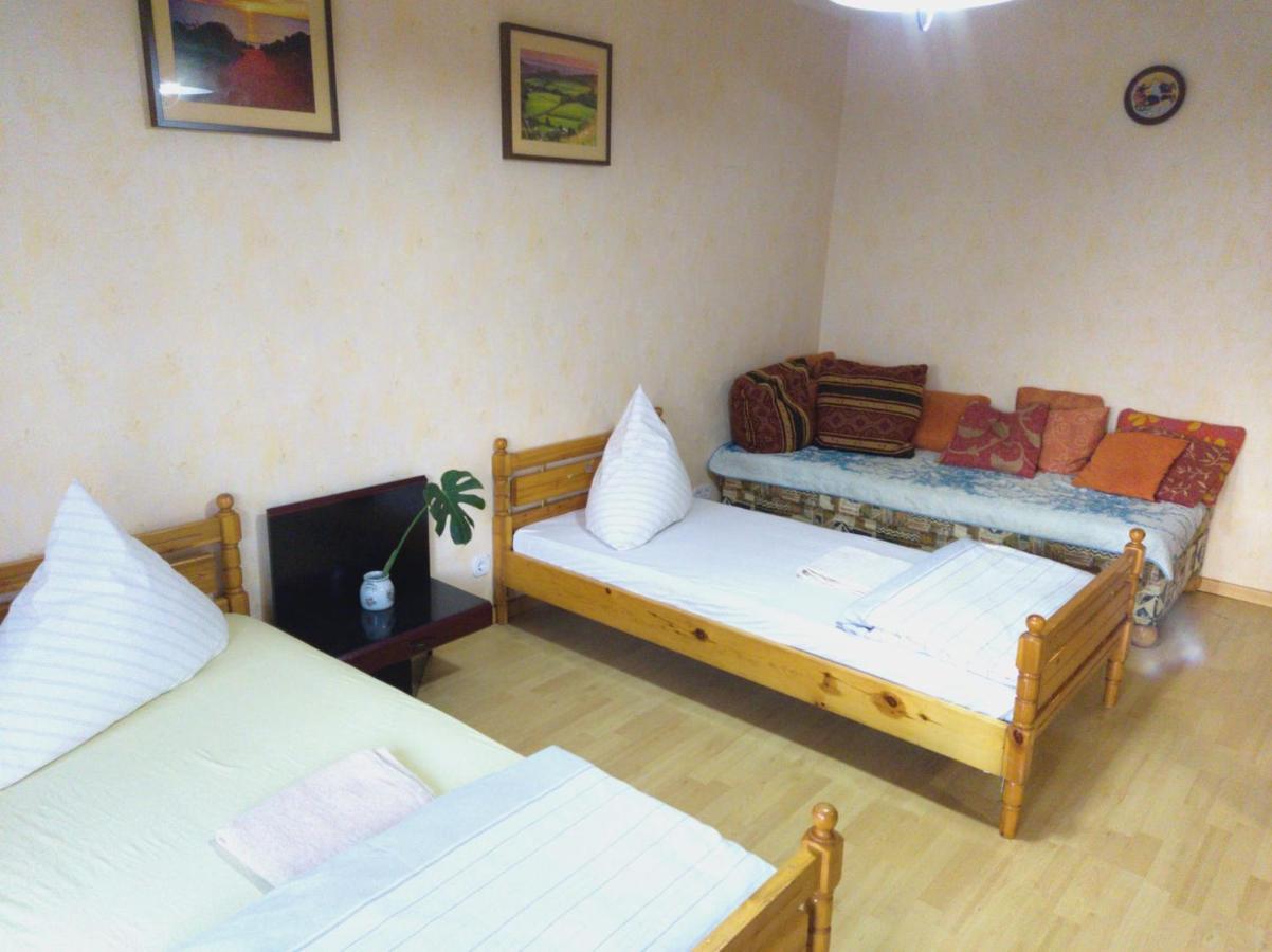 Kamen 2 Zimmer Appartement Stuttgart Buitenkant foto