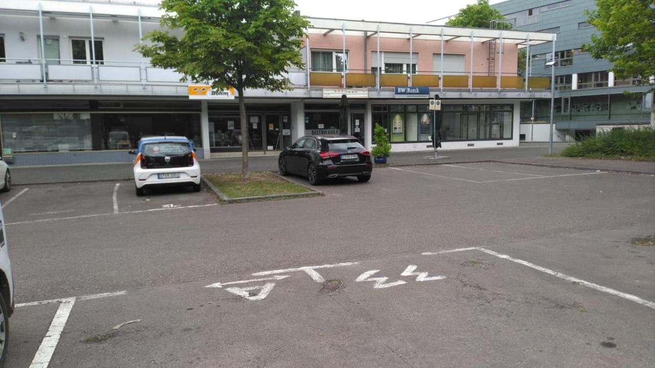 Kamen 2 Zimmer Appartement Stuttgart Buitenkant foto
